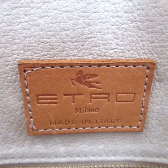 W ETRO MILANO Red Paisley Top Zipper Dome Shaped Hand Bag - Picture 11 of 17